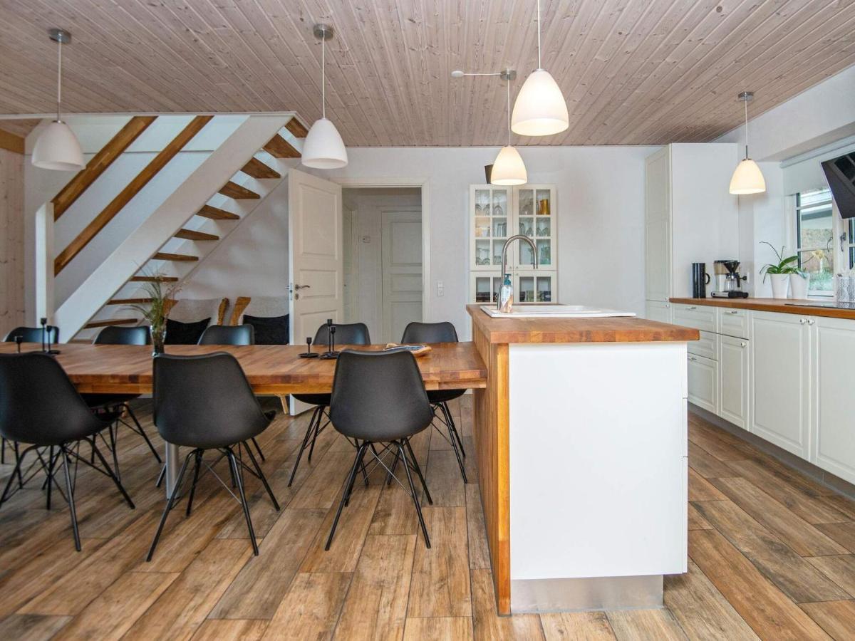 10 Person Holiday Home In Glesborg Екстер'єр фото